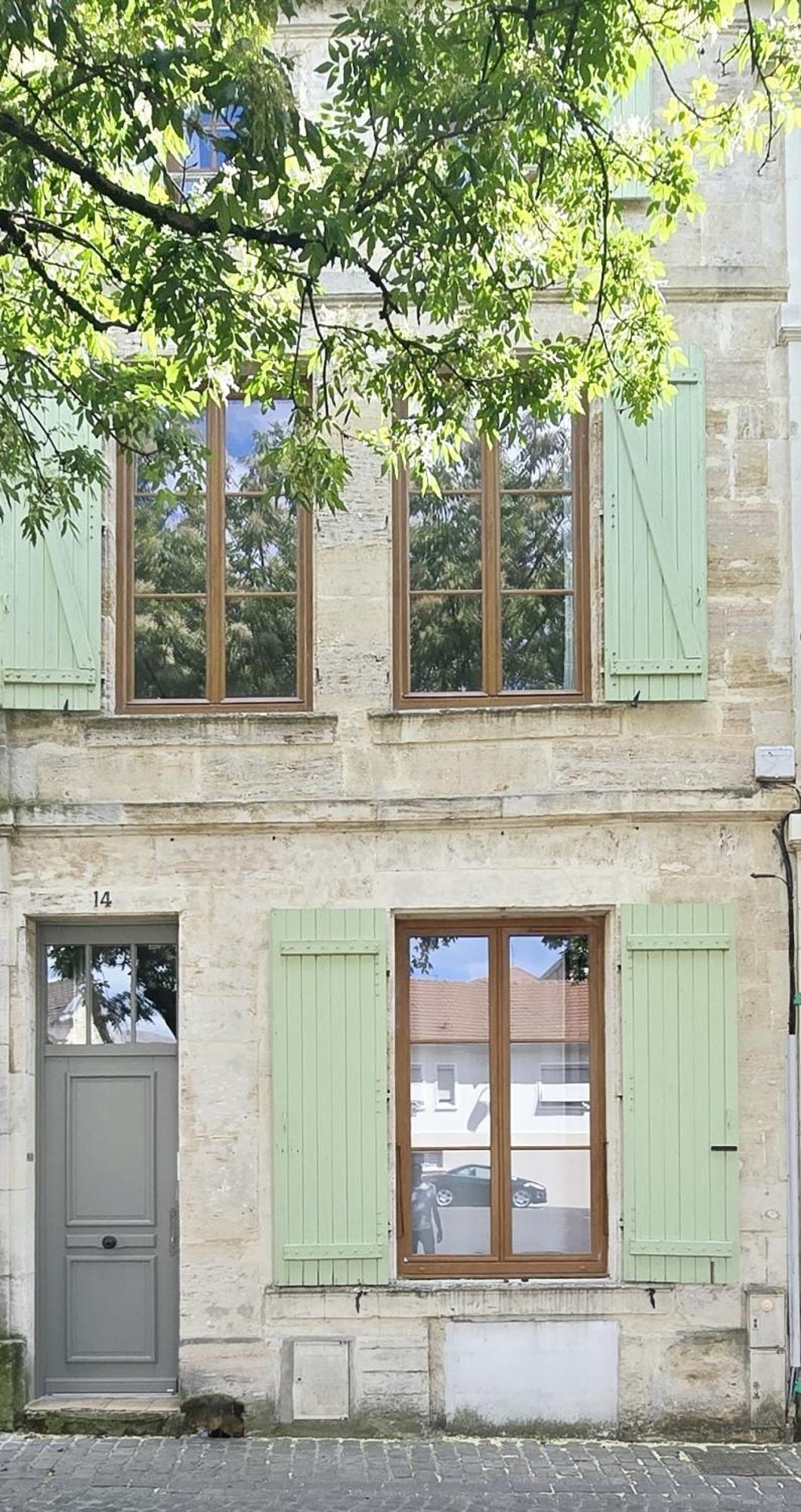 Catel Duplex Coeur De Ville De Saint Dizier 2 Chambres Exterior photo